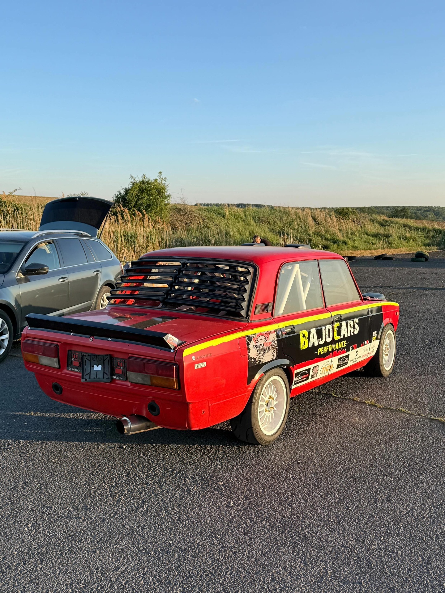BAJO Cars Performance Motorsport — zadná strana